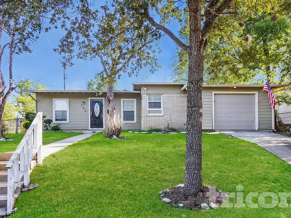 706 Olney Dr