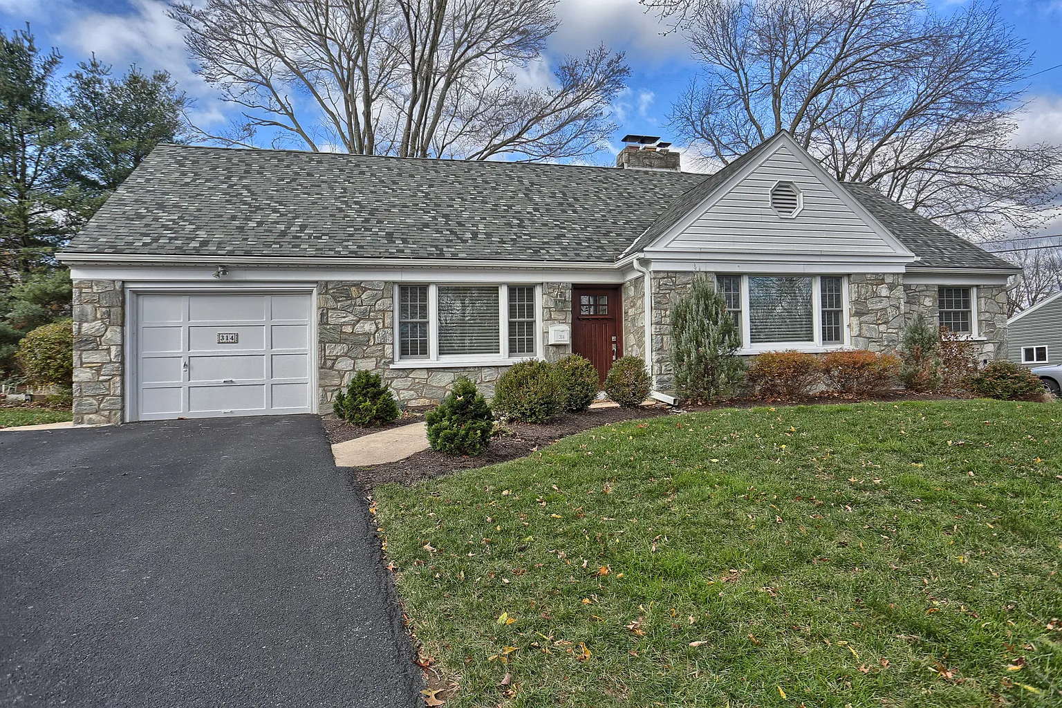 314 N Cornell Ave photo 1