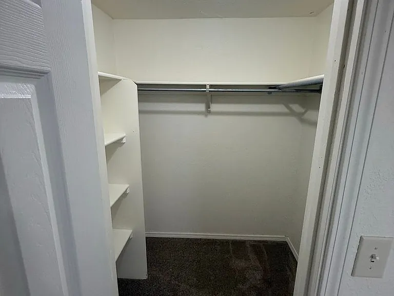 6840 Delmonico Dr — Photo 26
