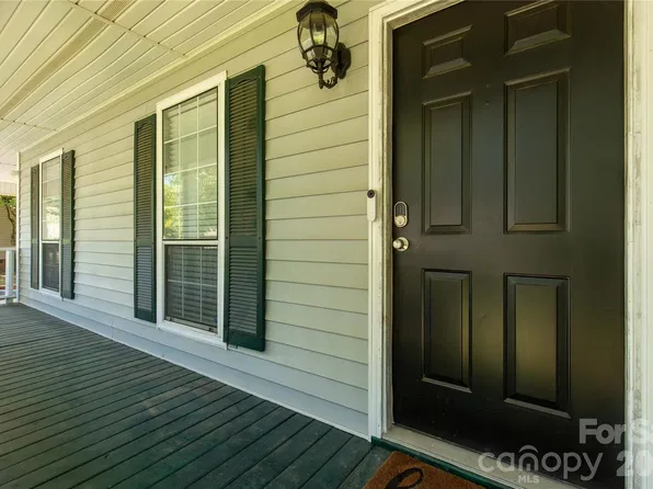 2274 White Pine Ct, Lancaster, SC 29720