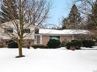 505 Broad Meadow Blvd, Oxford, MI