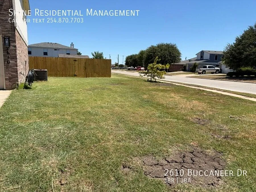 Spacious 3-Bedroom Home with Over 2,300 Sq. Ft. & Beautiful Upgrades! — Photo 4