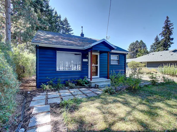 2716 Neals Ln, Vancouver, WA 98661