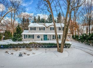 2745 Green Rd, Shaker Heights, OH 44122