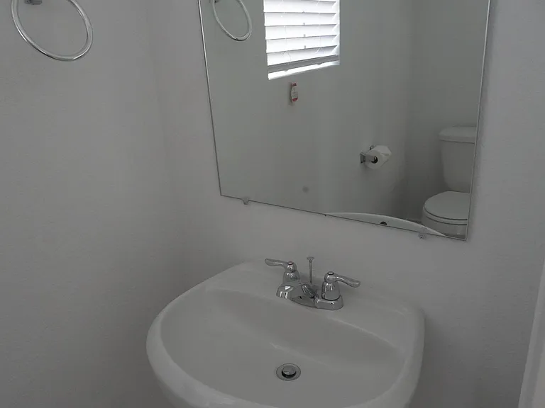 1432 Weatherford Ln — Photo 13
