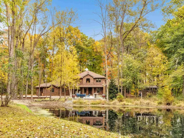 W2872 Cindy Ct, Seymour, WI 54165