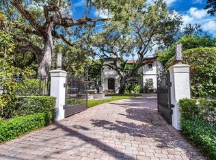 8725 SW 52nd Ave, Miami, FL 33143