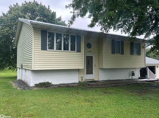 306 S Kearney St, Morning Sun, IA 52640