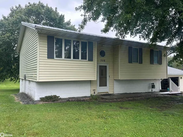 306 S Kearney St, Morning Sun, IA 52640