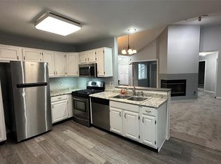 4 Harker Hill Dr #12, Hamburg, NJ 07419