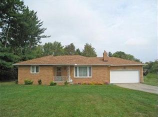 2980 Akins Rd, Broadview Heights, OH 44147