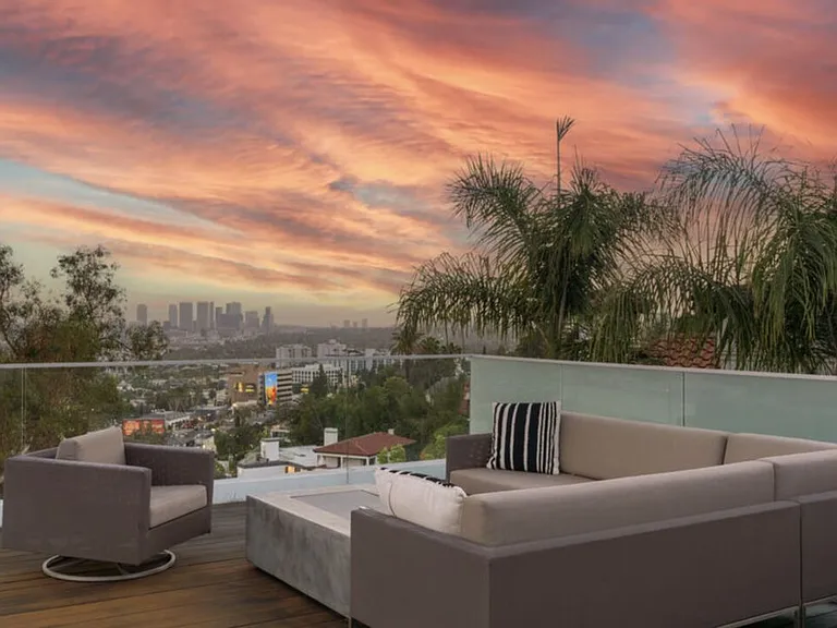 1377 Miller Pl — Photo 38