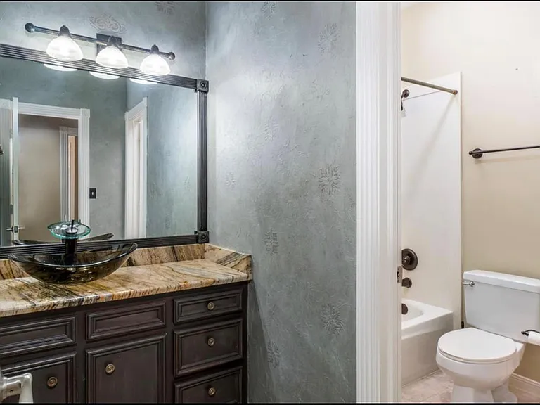 17422 Palisander Ct — Photo 19