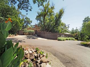 22549 River Rd, Geyserville, CA 95441