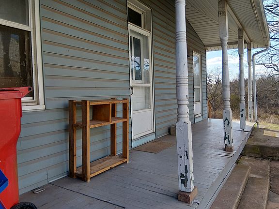 3rd image of 246 S Baumstown Rd