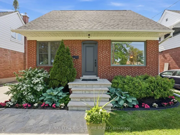 48 Tower Dr, Toronto, ON M1R 3N9