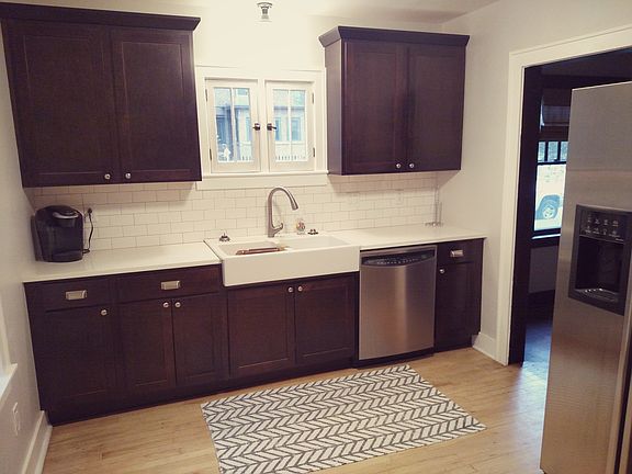 2nd image of 1301 Giddings Ave SE