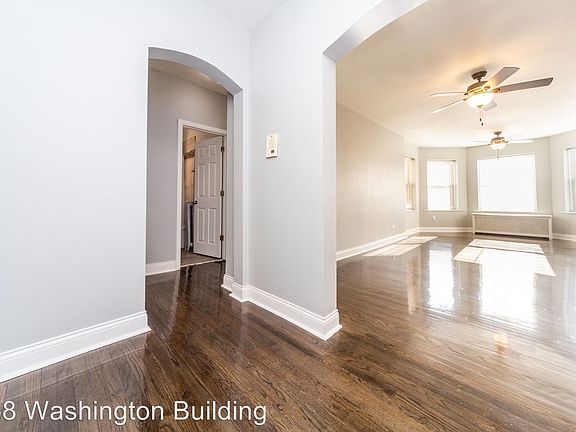 2nd image of 458 Washington Blvd APT 1S