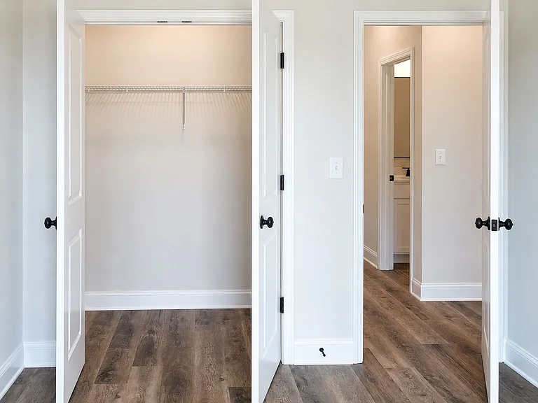 101 Asbury Dr NW #11 — Photo 22