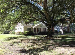 4105 Robin Dr, Jackson, MS 39206