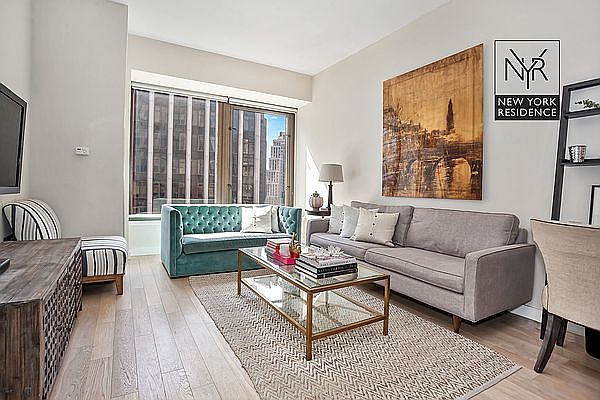 1st image of 75 Wall St APT 21E