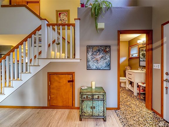 5th image of 234 Grow Ave NW