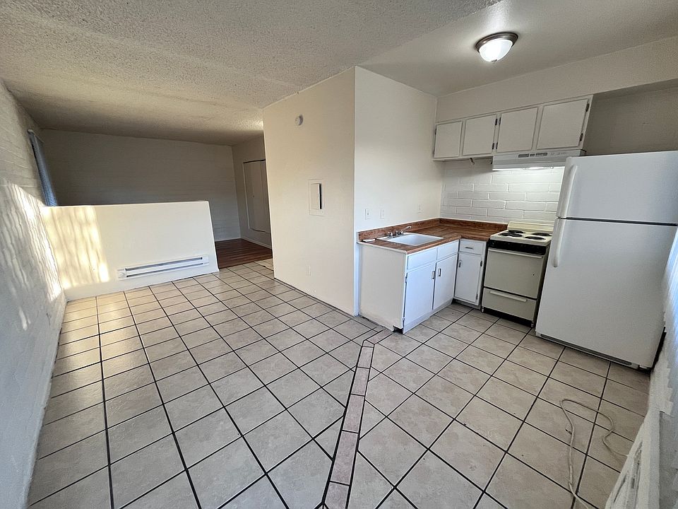 1st image of 2000 N Camino Serna #16