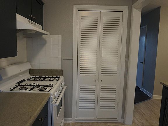 5th image of 3701 Southmoor Ln #3