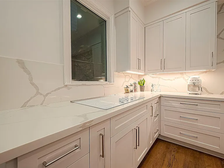 983 S Post Oak Ln — Photo 18