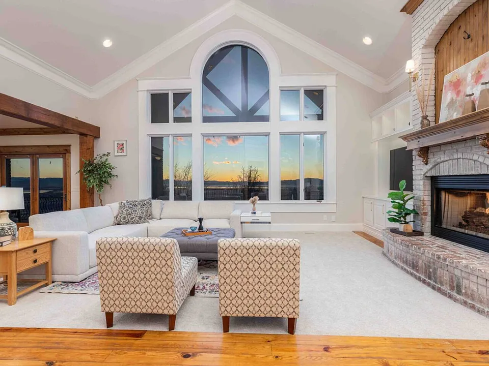 Bella Vista Dr