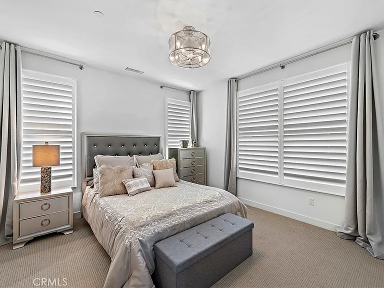 1309 Doheny Way — Photo 26