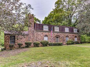 101 Cottonwood Pl, Vicksburg, MS 39180