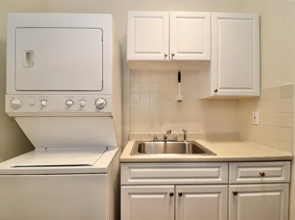 168 Coles Street image 8 of 12