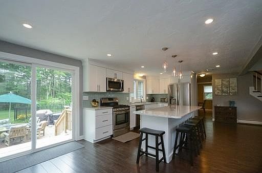 4th image of 49 Kingsbrook Way