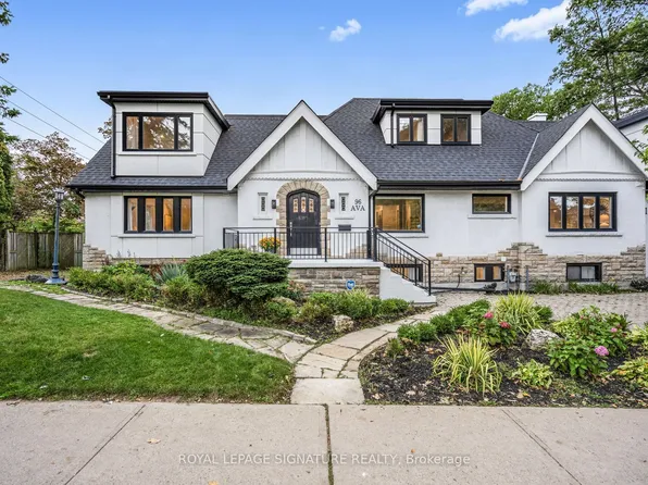 96 Ava Rd, Toronto, ON M6C 1W1