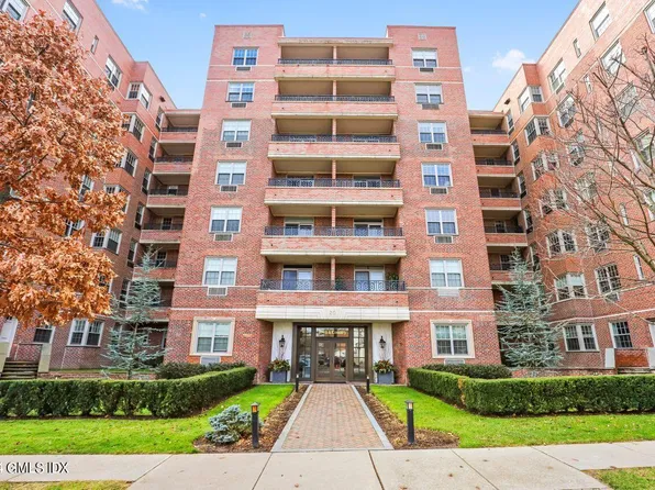 20 Church St APT B56, Greenwich, CT 06830