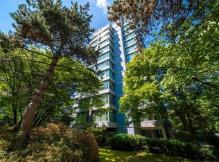 5425 Yew St #802, Vancouver, BC V6M 3X7