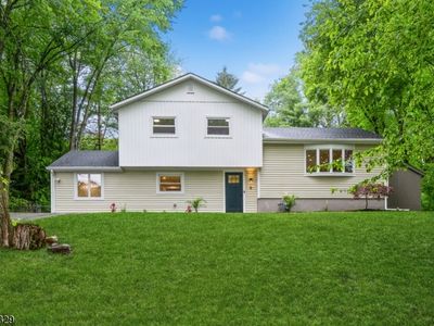 9 Somerset Pl, West Milford, NJ, 07480