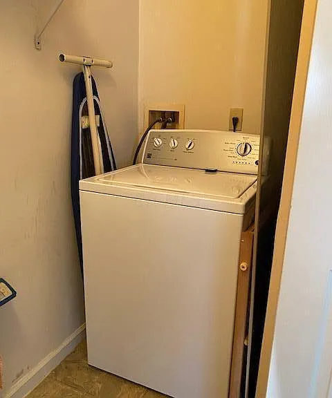 5507 Garden Rdg — Photo 10
