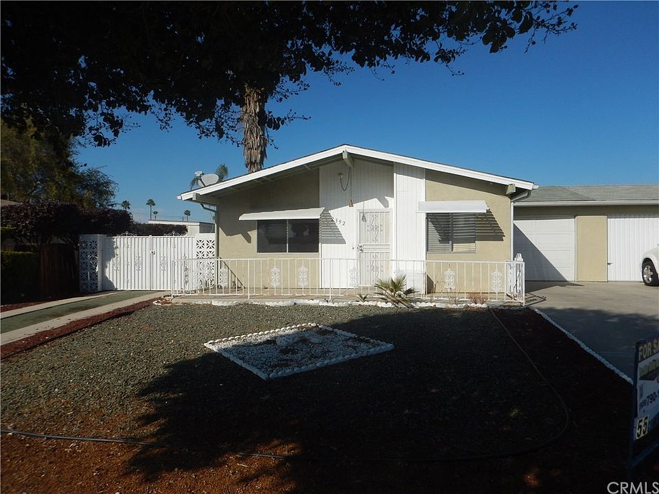 2nd image of 2392 San Arturo Ave