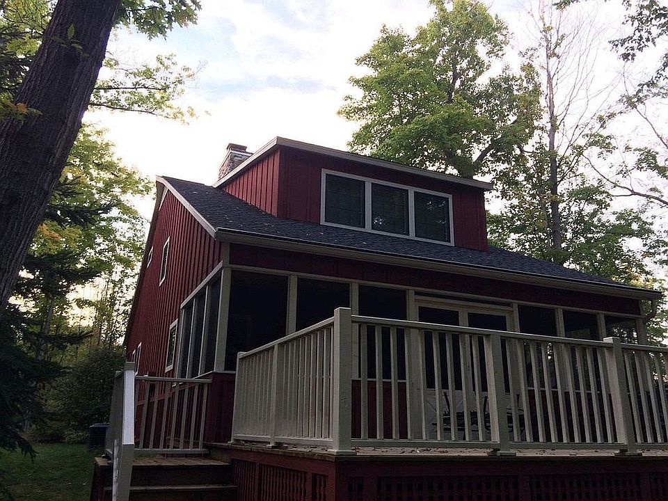 2nd image of 15488 Boyle Lake Rd