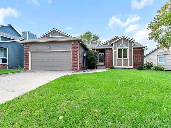 2510 N Crestline St, Wichita, KS 67205