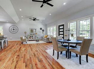 1733 Saxon Dr, Houston, TX 77018