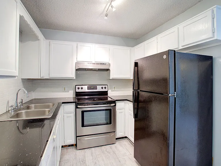 1308 Ridge Run St — Photo 14