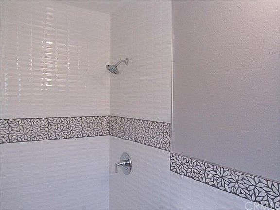 5th image of 506 Camaritas Dr