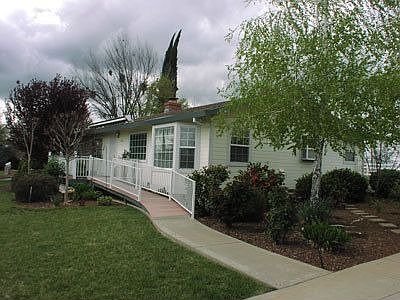 1st image of 12465 Ladd Ln