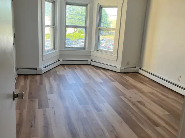 2213 S Main St APT 2, Fall River, MA 02724