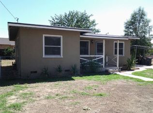 111 E Mayberry Ave, Hemet, CA 92543