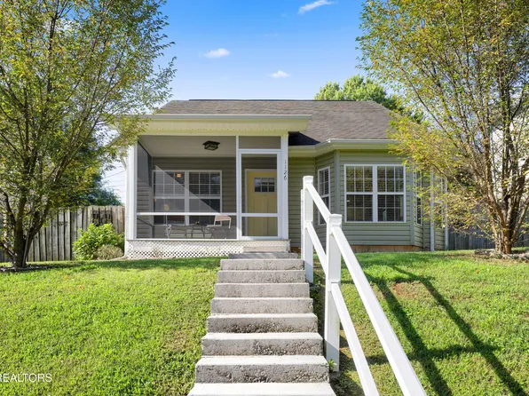 1126 Overton Pl, Knoxville, TN 37917