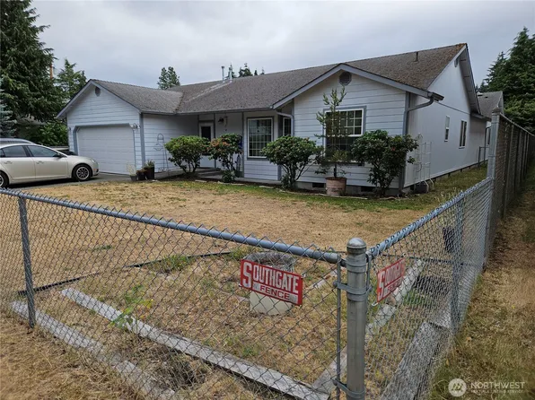 2916 Russell Road, Centralia, WA 98531